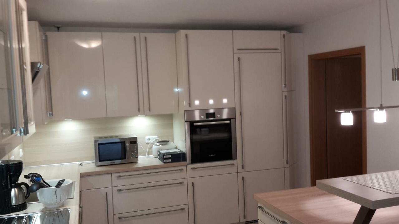 Froschkoenig Mit Teichblick Apartman Trendelburg Kültér fotó