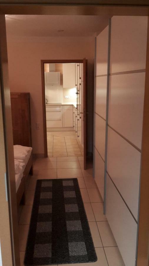 Froschkoenig Mit Teichblick Apartman Trendelburg Kültér fotó