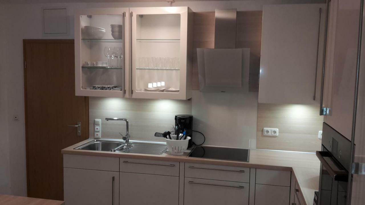Froschkoenig Mit Teichblick Apartman Trendelburg Kültér fotó