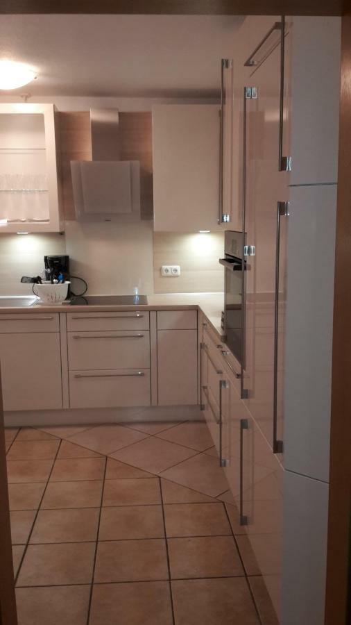 Froschkoenig Mit Teichblick Apartman Trendelburg Kültér fotó
